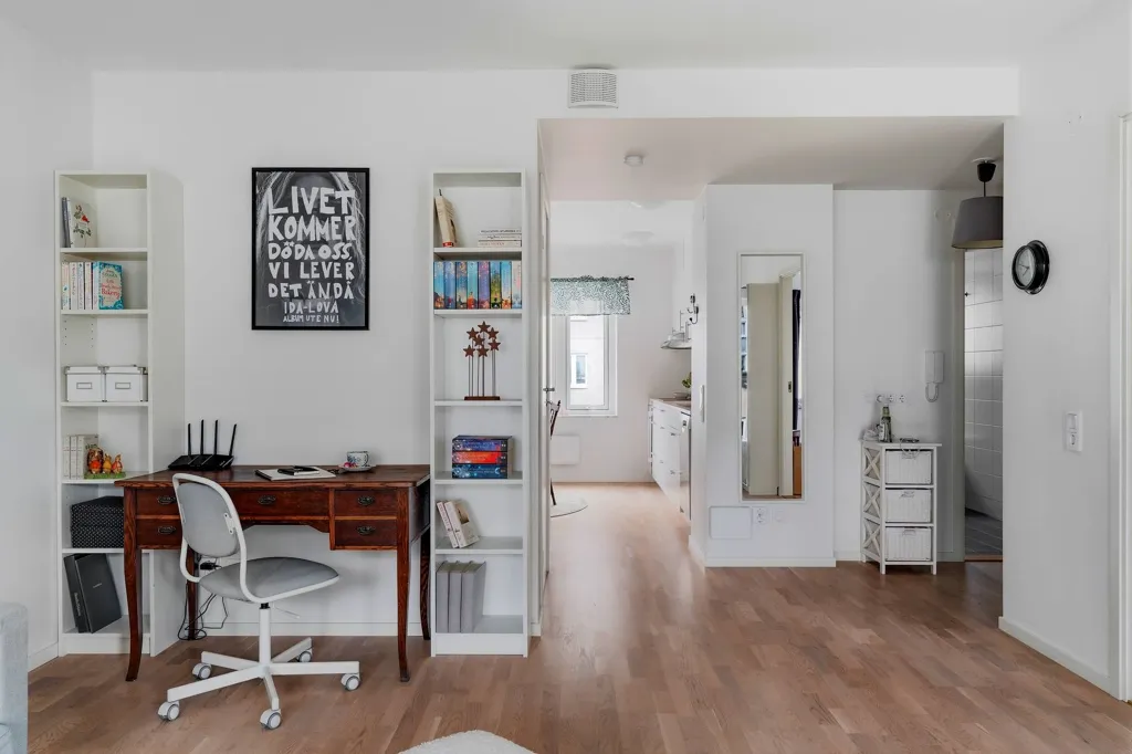 Kabinet - Modern Flat with Balcony in Brandholmen
