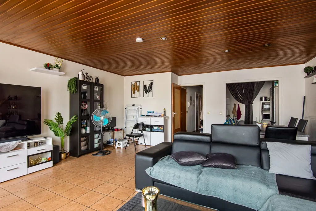 Séjour - Appartement avec Garage au Centre de Mortsel