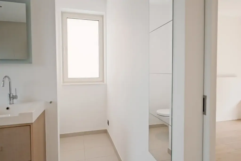 Salles de bain - Villa Moderne avec EPC A à Sterrebeek