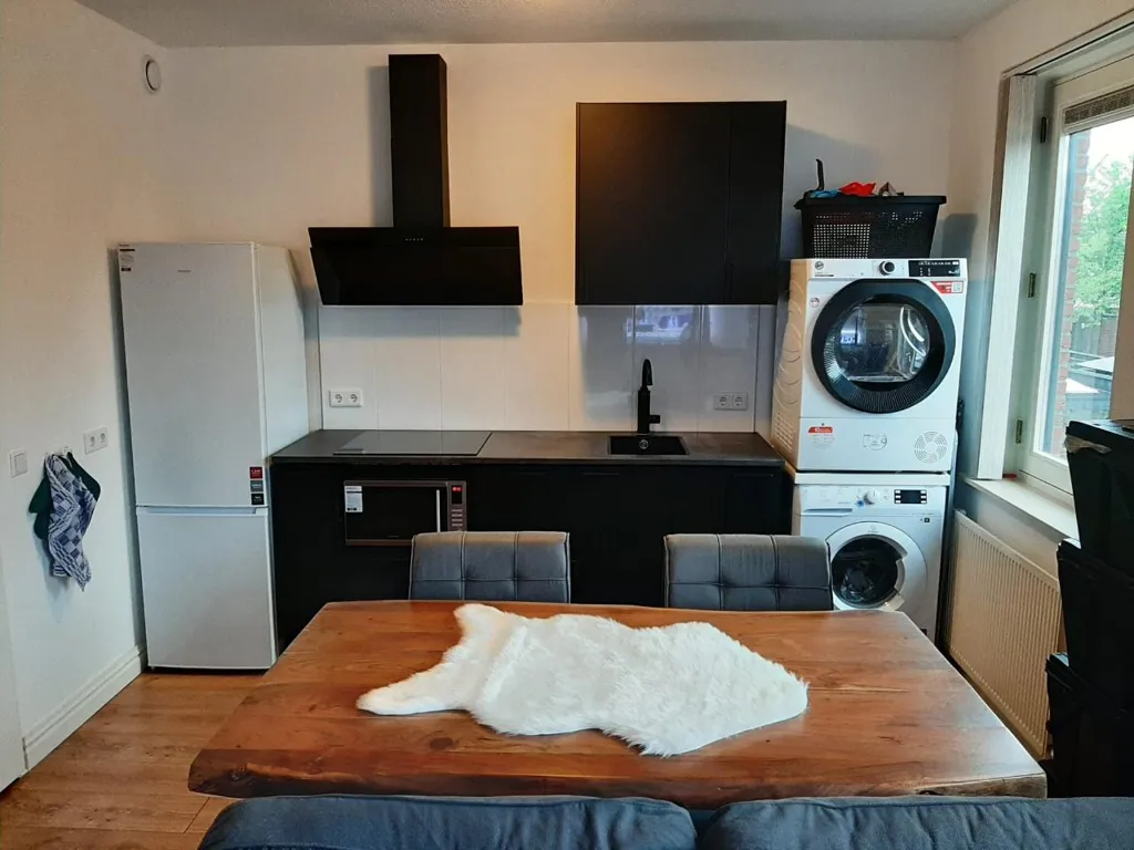 Köök - Fully Furnished Apartment in Almere