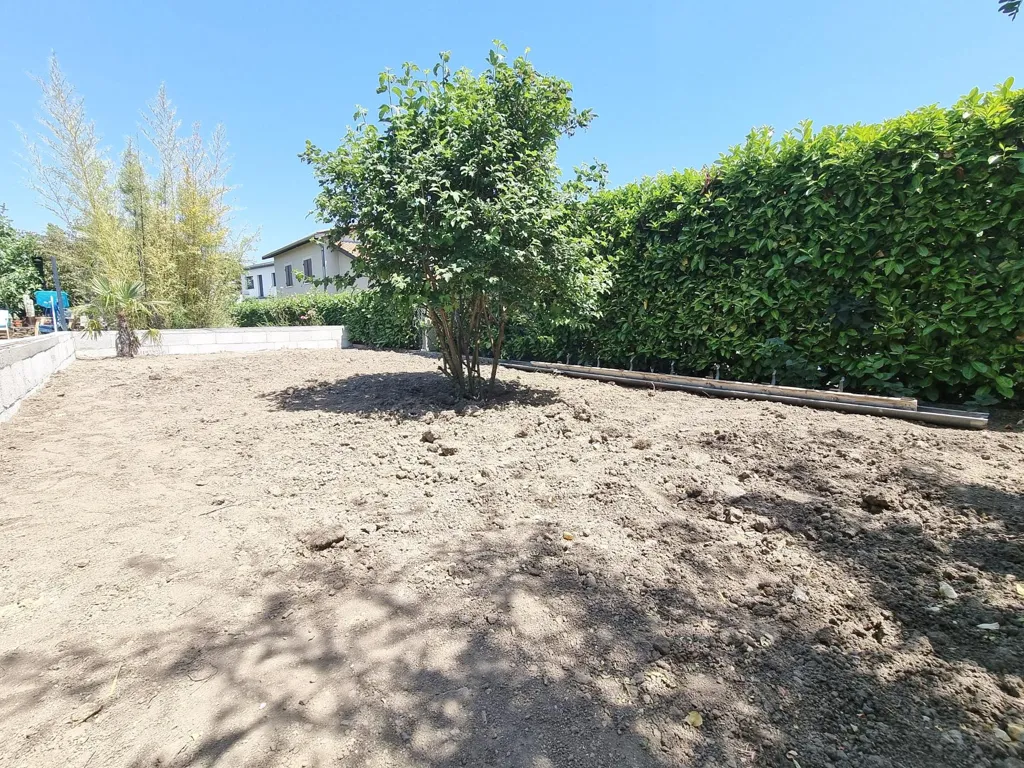 Jardin - Maison Ancienne Rénovée avec Jardin à Saint-Genis-Les-Ollières