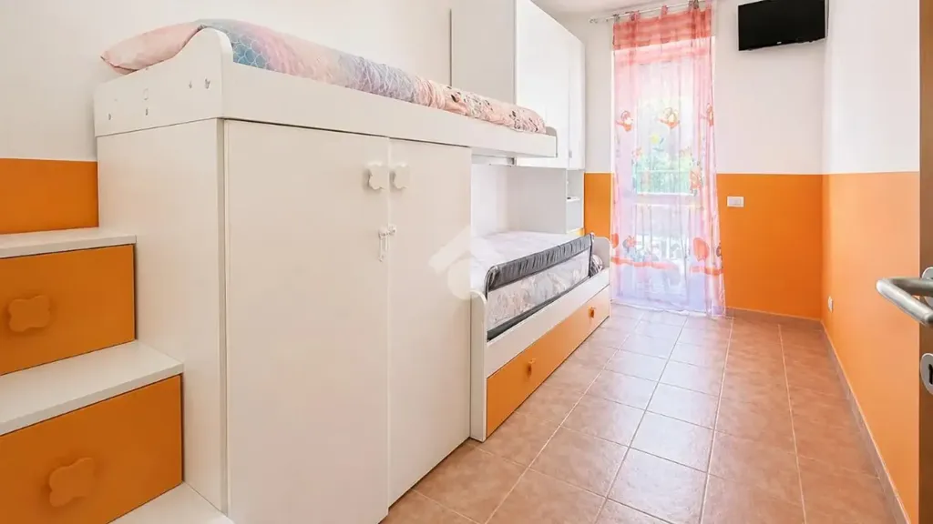 Chambres - Ground Floor Apartment with Terrace in Orte