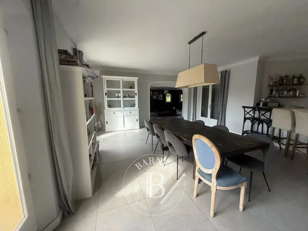 Salle à manger - Villa avec Piscine et Vue Colline à Valbonne