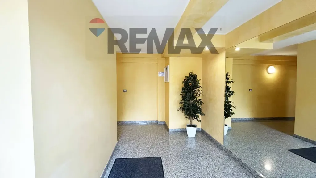 hallway_entrance