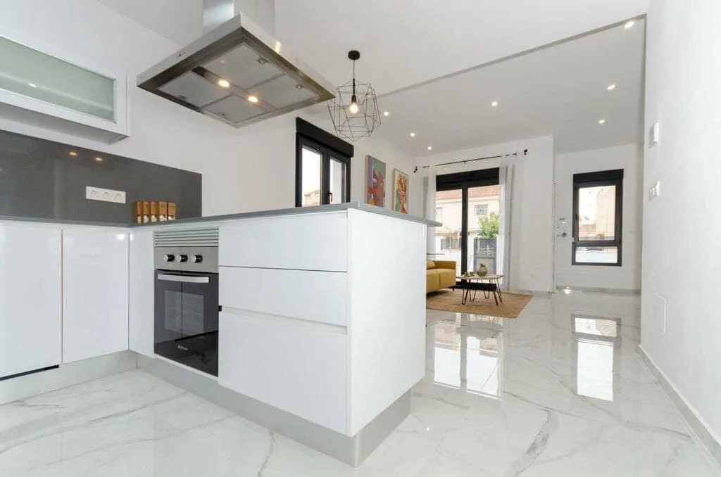 Cuisine - Contemporary Villa with Pool in Torrevieja