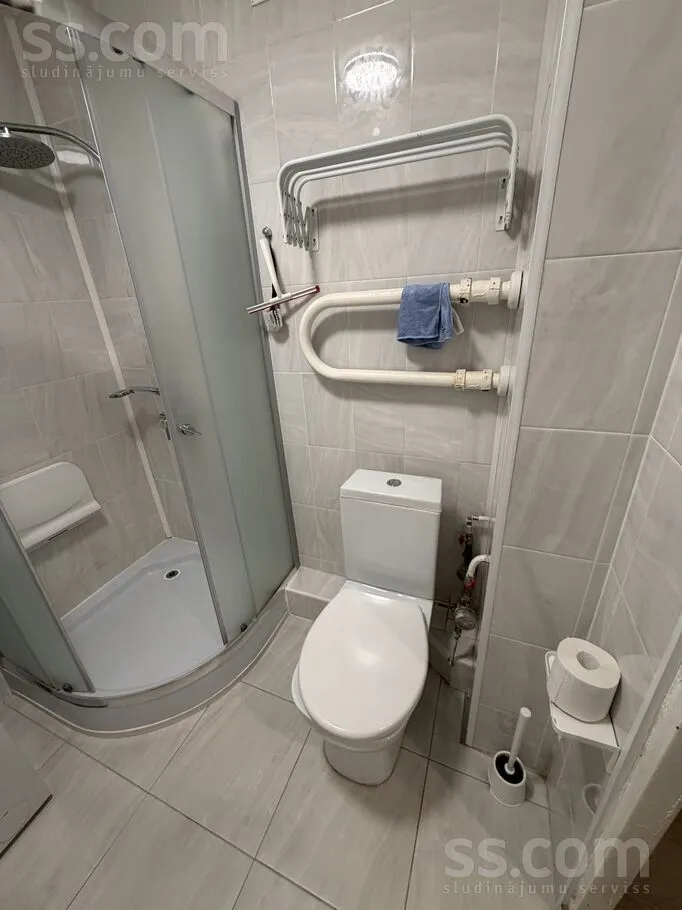 Salles de bain - One-Bedroom Apartment with Parking in Riga
