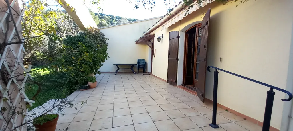 Terrass - Villa with Garden and Terrace in Toulon