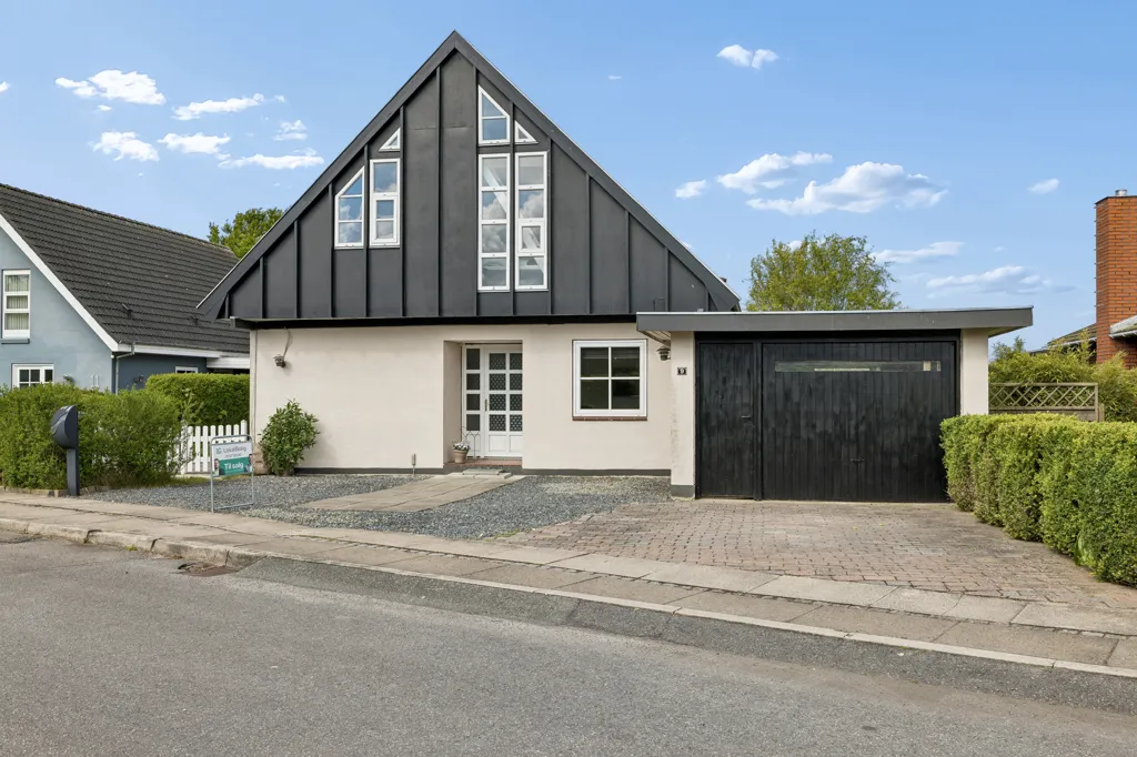 Extérieur - Modernised Villa with Open View in Højby