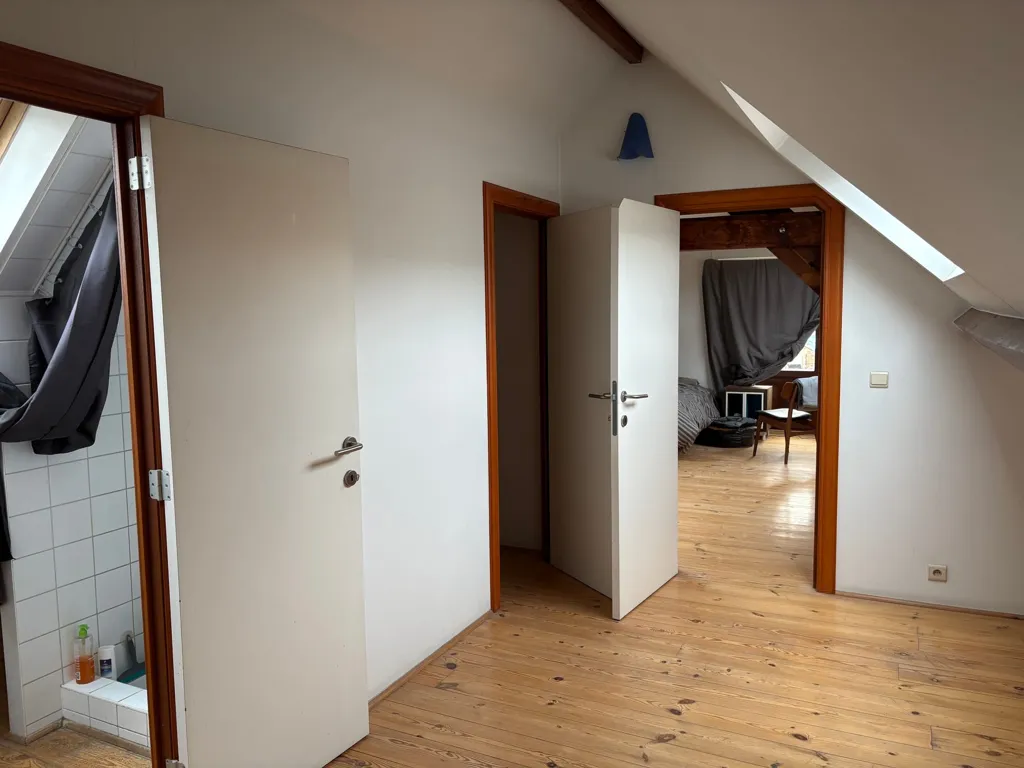 Pièces - Maison avec Terrasse et Garage à Anderlecht
