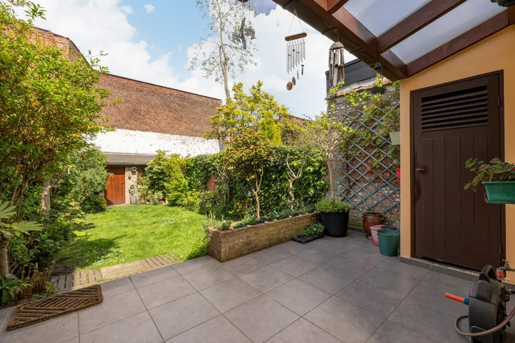 Aed - Charming Townhouse with Garden in Antwerp South