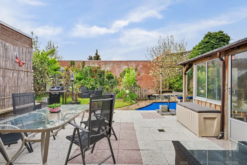 Terrace - Two-Storey House with Garden in Almelo