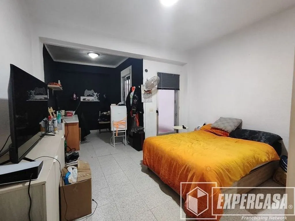 Chambres - 3-Bedroom Flat with Patio in Castellón Centre
