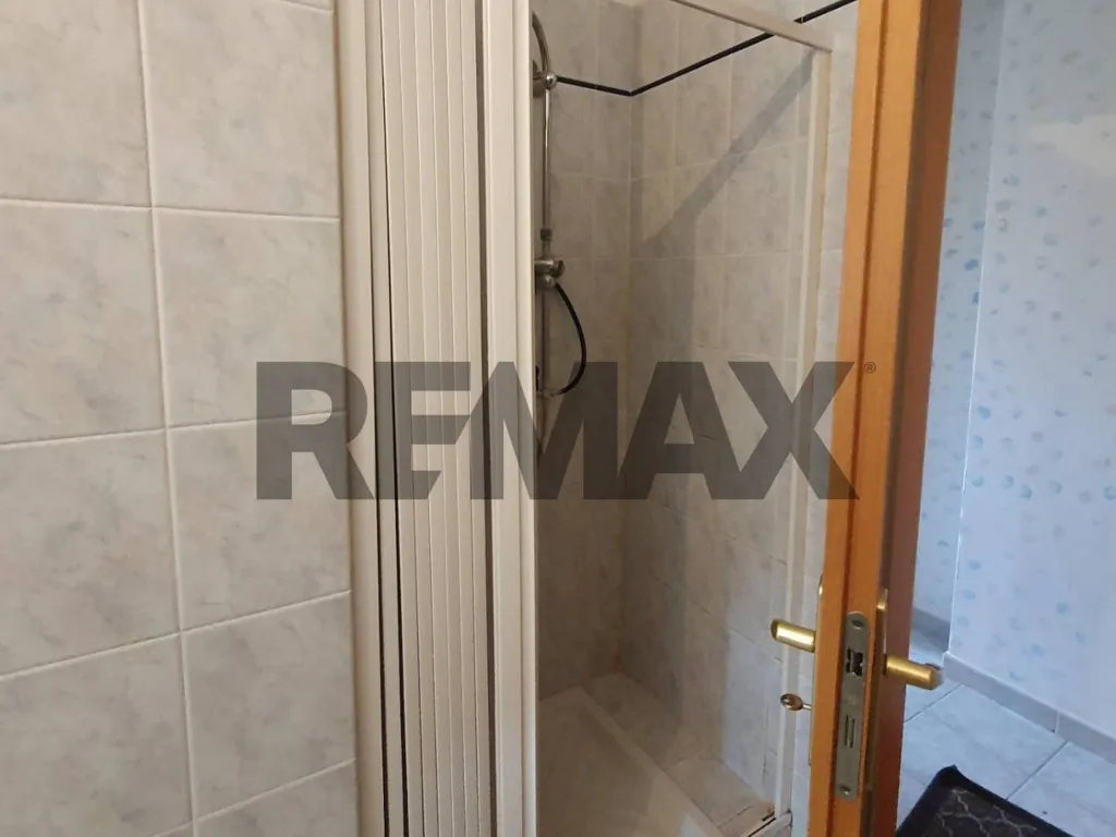 Salles de bain - Spacious Apartment with Terrace in Caltagirone