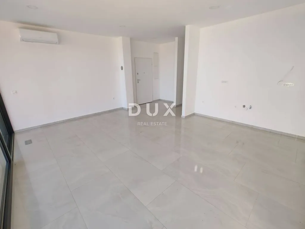 Rooms - Modern Ground Floor Flat with Sea View in Rovanjska