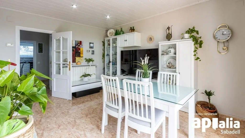 Salle à manger - Luxury Villa with Garden in Terrassa