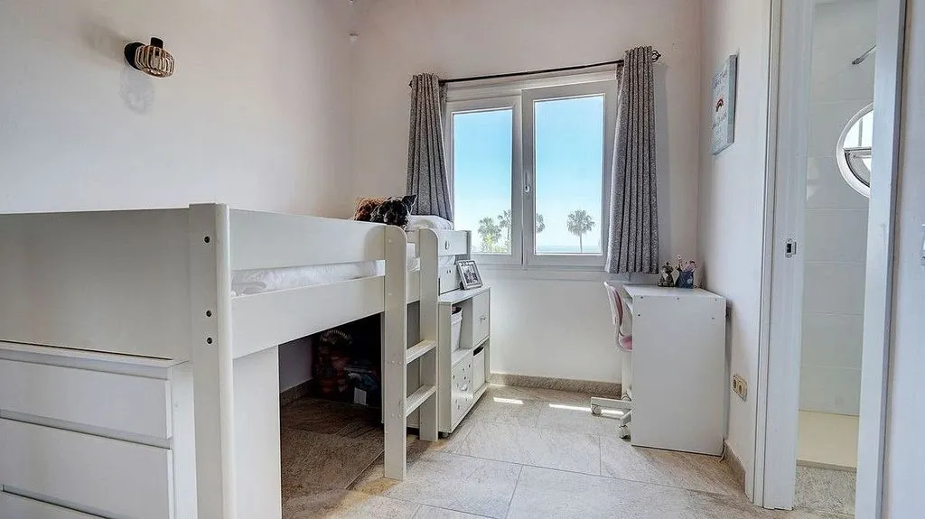 Chambres - Reformed Villa with Sea View in Calahonda