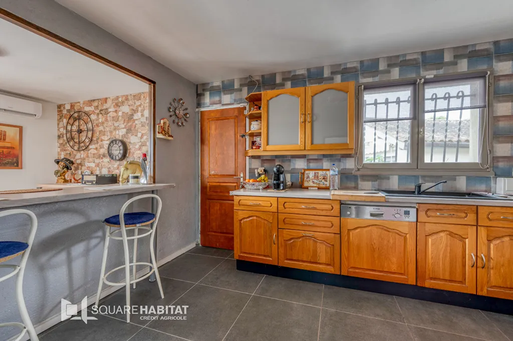 Kitchen - Detached House with Studios in Carbon-Blanc