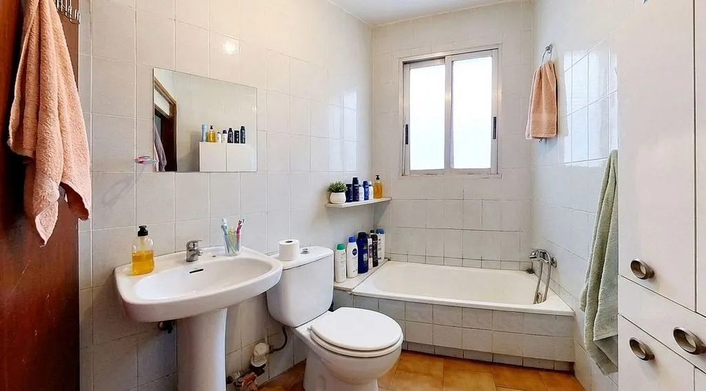 Vannitoad - Apartment with Balcony in Beteró