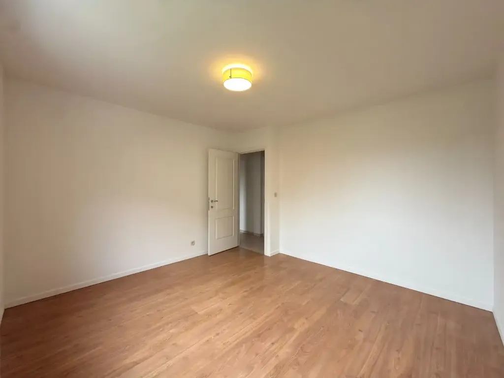 other_room