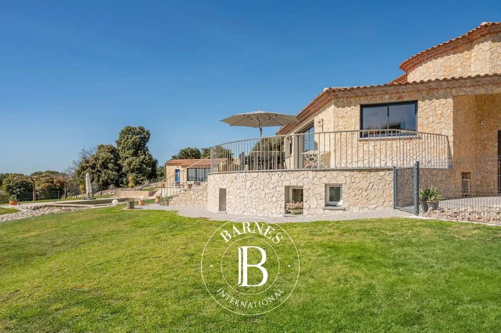 Maison de Luxe avec Vue Panoramique à Aix-en-Provence