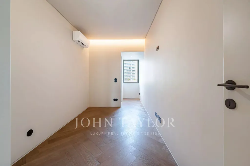Ingresso - Contemporary Flat with Balcony in Amoreiras, Lisbon
