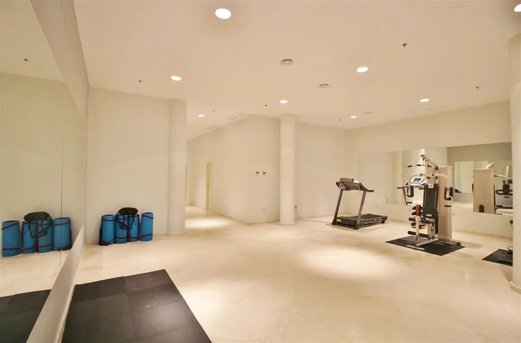 Pièces - Modern Townhouse with Sea View in Marbella