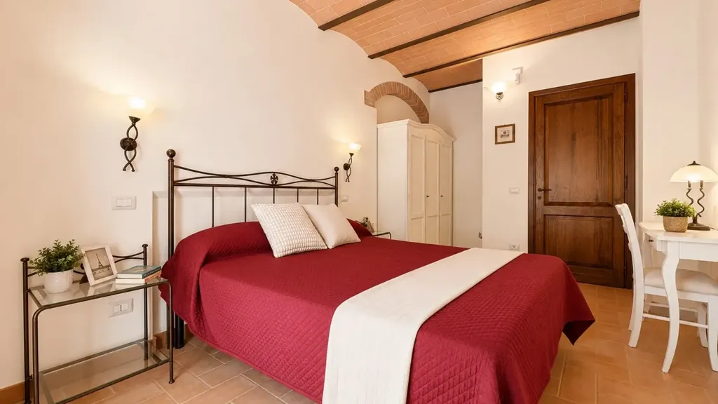 Magamistoad - Tuscan-Style Bilocale with Pool in Gambassi Terme