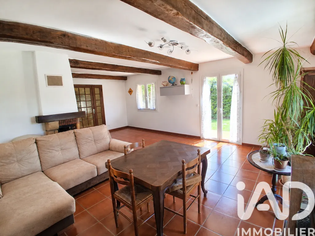 Elutuba - Charming Villa with Pool in Poussan