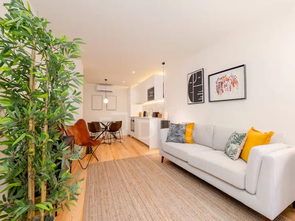 Séjour - Remodelled T1 Apartment with Terrace in Lisbon