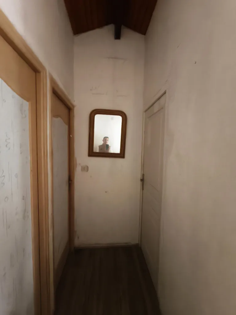 Hallway - House with Garden in Castelculier
