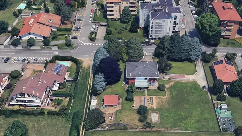 Õhuvaade - Villa with Edificabile Potential in Bernareggio