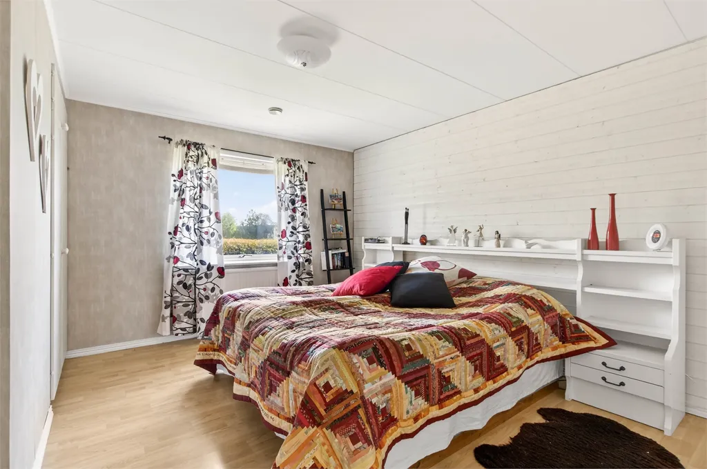 Chambres - Enplan Villa with Garden in Jönåker