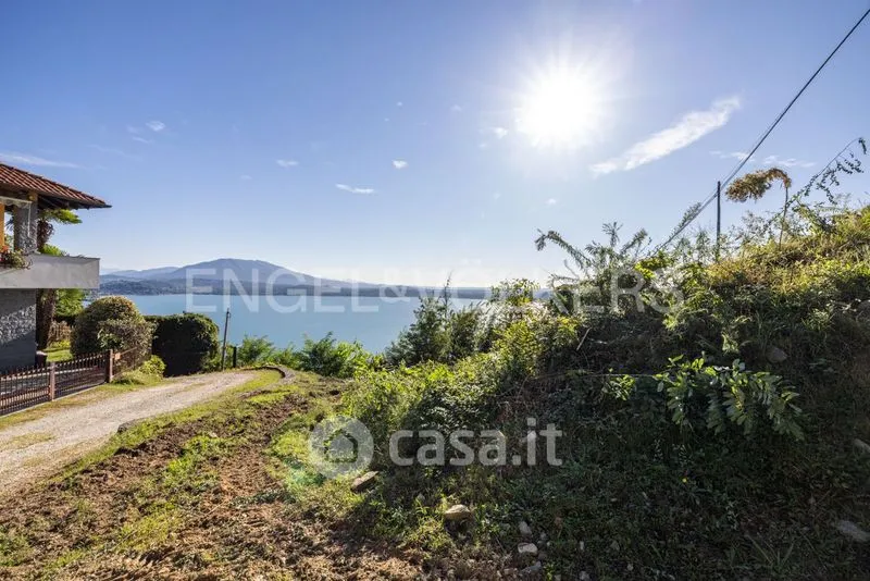 Aed - Buildable Plot with Lake View in Belgirate