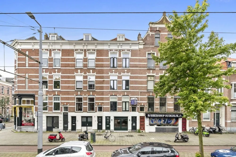 4-toaline korter asukohas Rotterdam