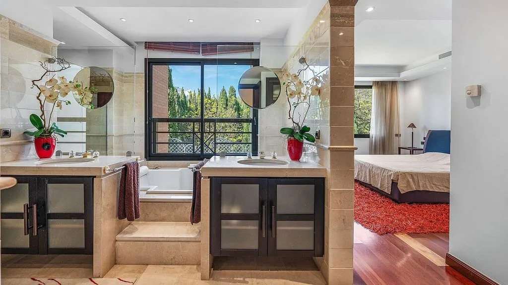 Salles de bain - Luxury Apartment with Sea View in Puerto Banús