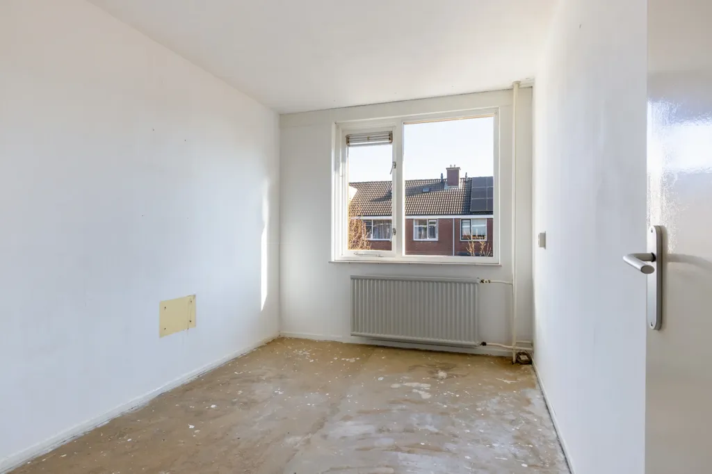Toad - End-Terrace House with Garden in Gouda
