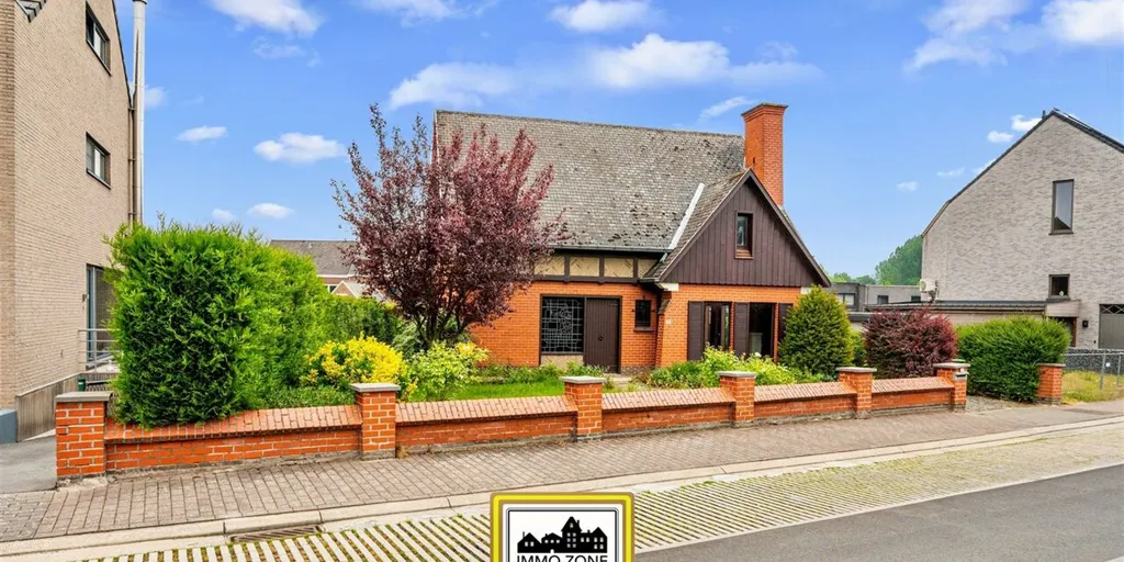 Exterior - Spacious Bungalow with Garden in Oosterzele