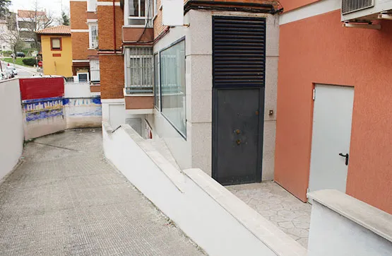 Extérieur - Garage in Ciudad Universitaria, Madrid