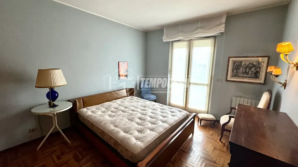 Appartement 5 pièces à IT