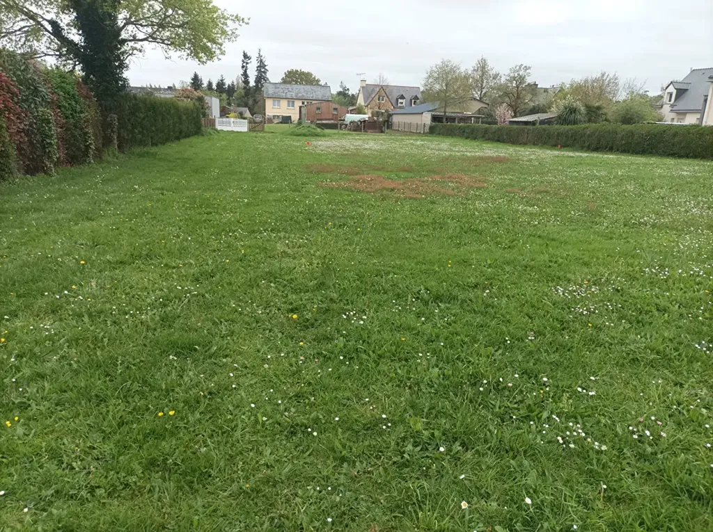 Aed - Construction Plot with Garden in Pléchâtel