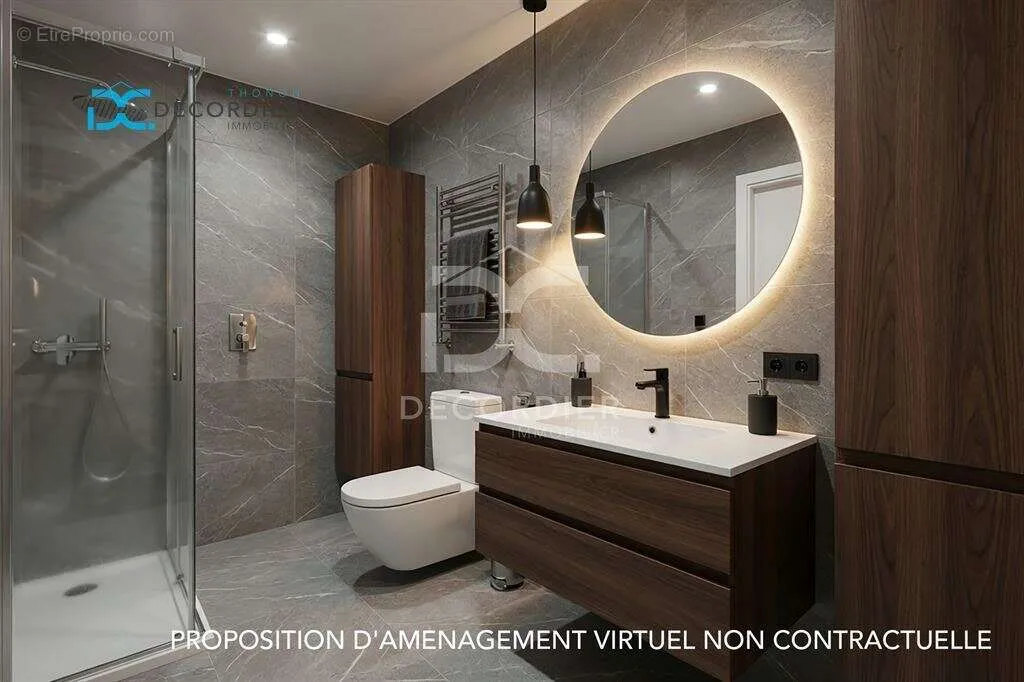 Salles de bain - Appartement Traversant avec Vue Lac à Thonon-les-Bains