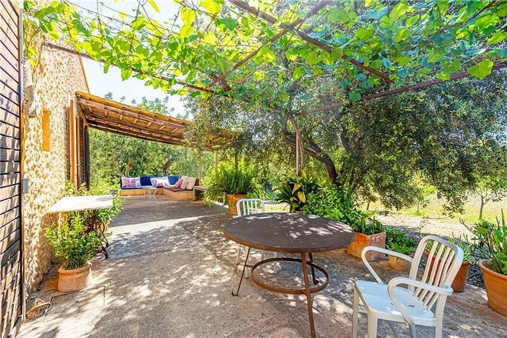Terrazza - Rustic House with Mountain Views in Selva