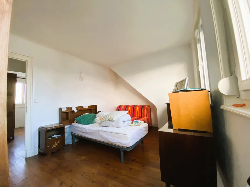 Chambres - Maison Viagère avec Jardin à Guingamp