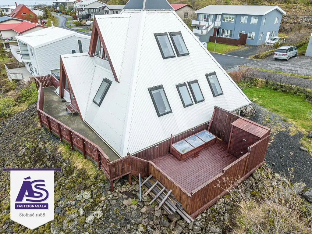 Vue aérienne - Terraced House with Garden in Hafnarfjörður