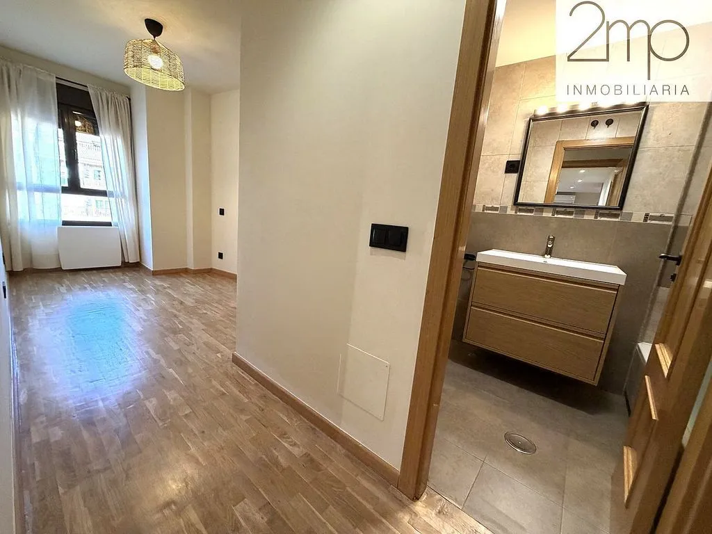 Esik - Reformed Apartment with Pool in Manzanares el Real
