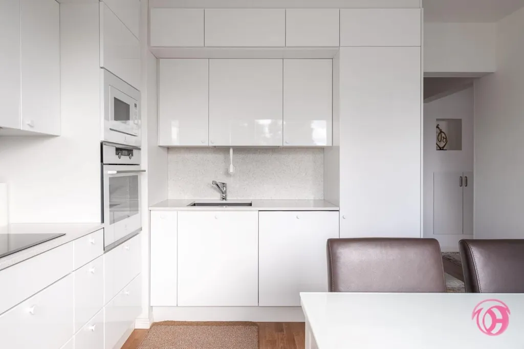Cuisine - Modernised Apartment with Balcony in Martinlaakso