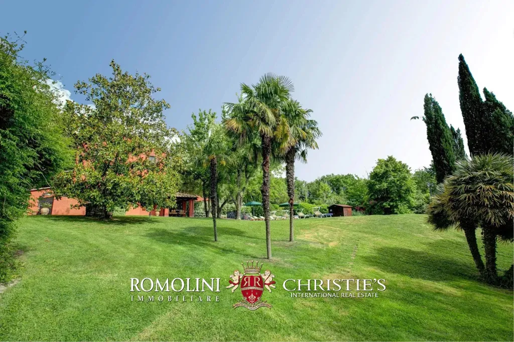 Jardin - Restored Country Villa with Pool in Umbria