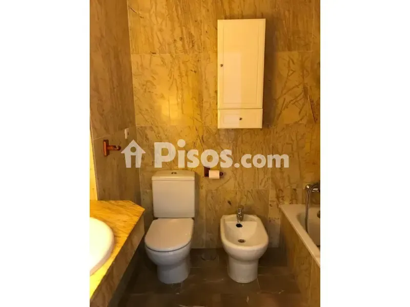 Vannitoad - Two-Bedroom Flat with Terrace in Granada Centre