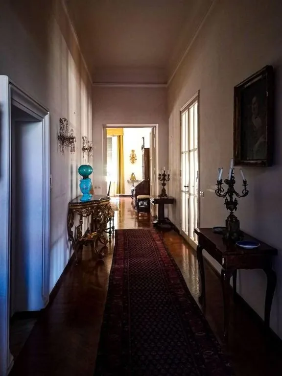 Esik - Art Nouveau Villa with Private Park in Pisa
