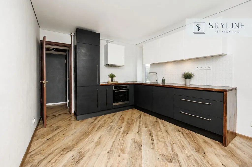 Kitchen - Functional 3-Bedroom Flat with Garden in Kristiine